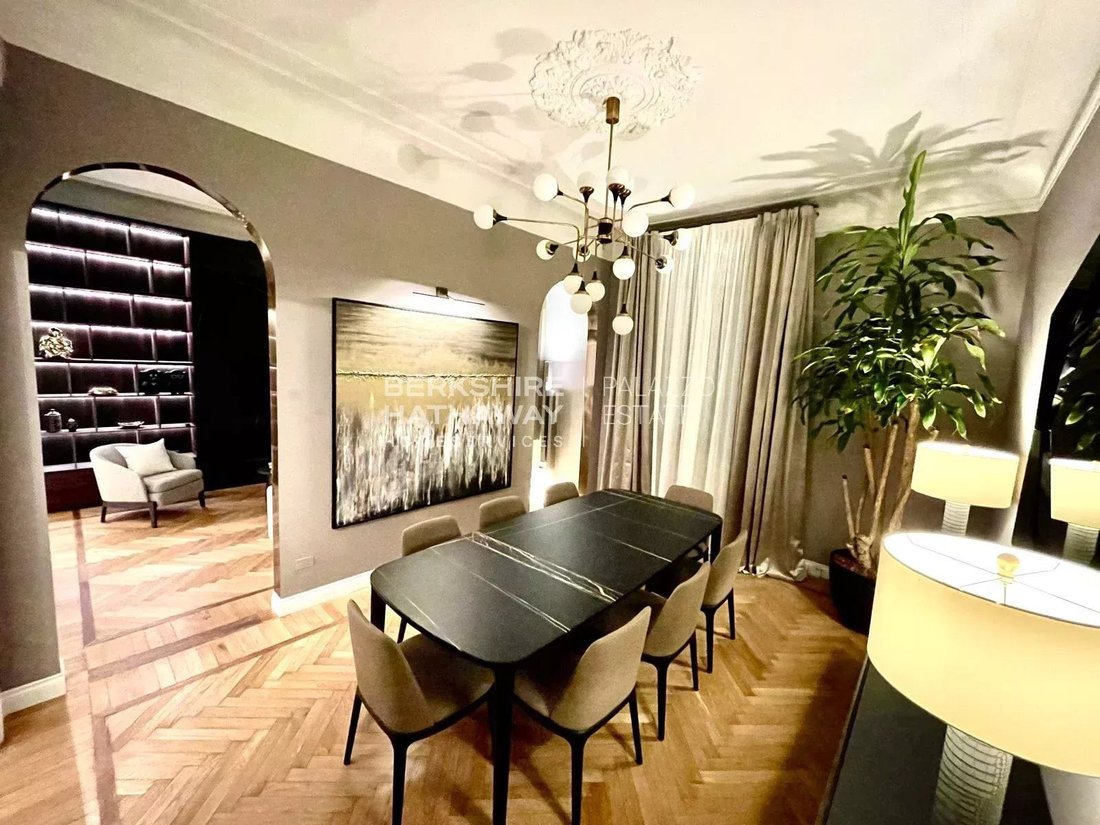 Apartment in Centrale, Milan, Italy 4 - 16959621