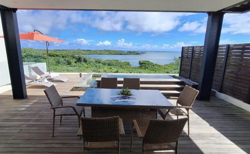 Penthouse in Grand Gaube, Riviere du Rempart, Mauritius 1