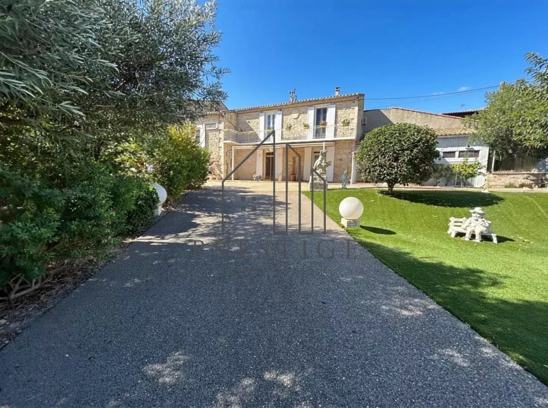 Country House in Centre Ville, Bellegarde, France 1 - 16958391