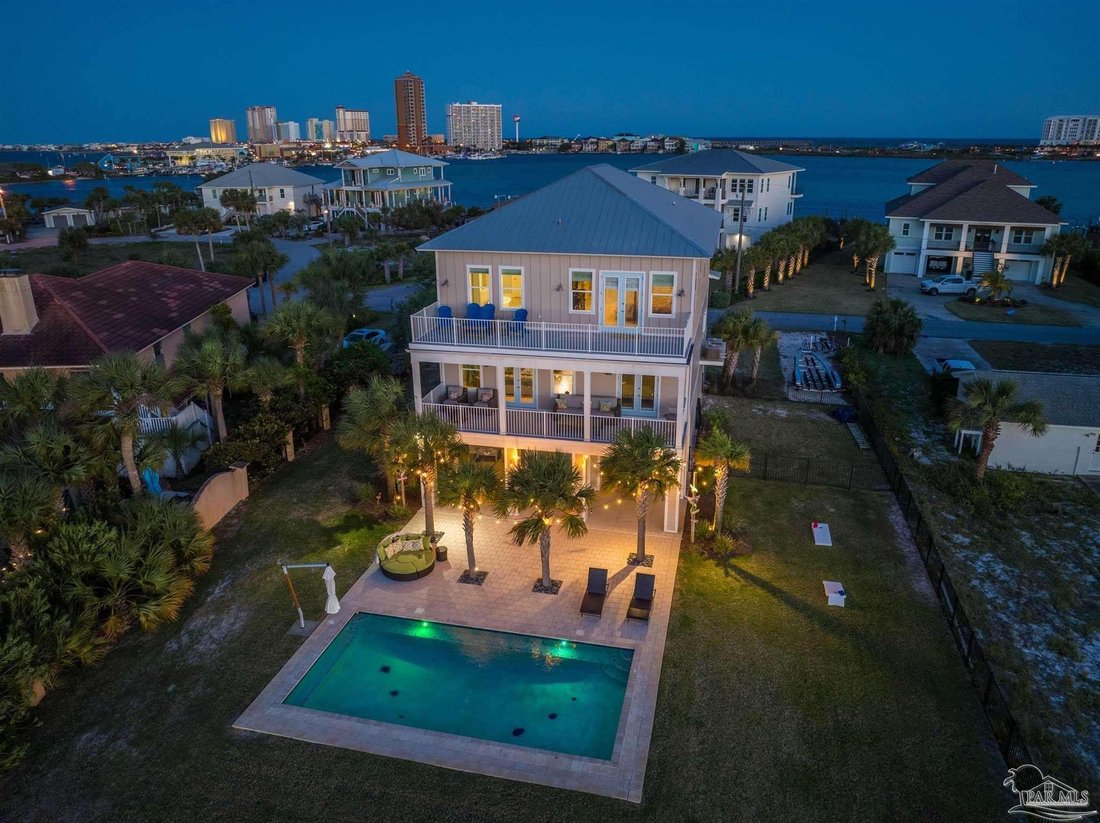 House in Gulf Breeze, Florida, United States 1 - 16960967
