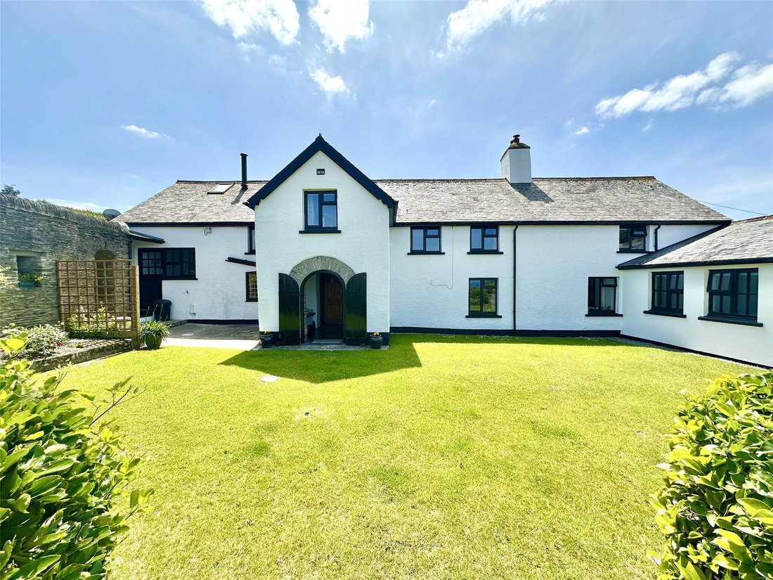 House in Mortehoe, England 3 - 16960129