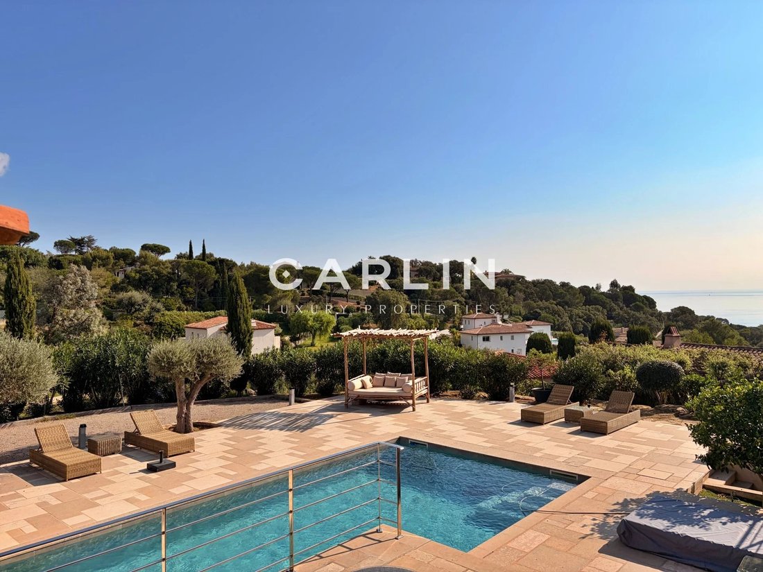Villa in Les Bouteillers, Sainte-Maxime, France 2 - 16960279