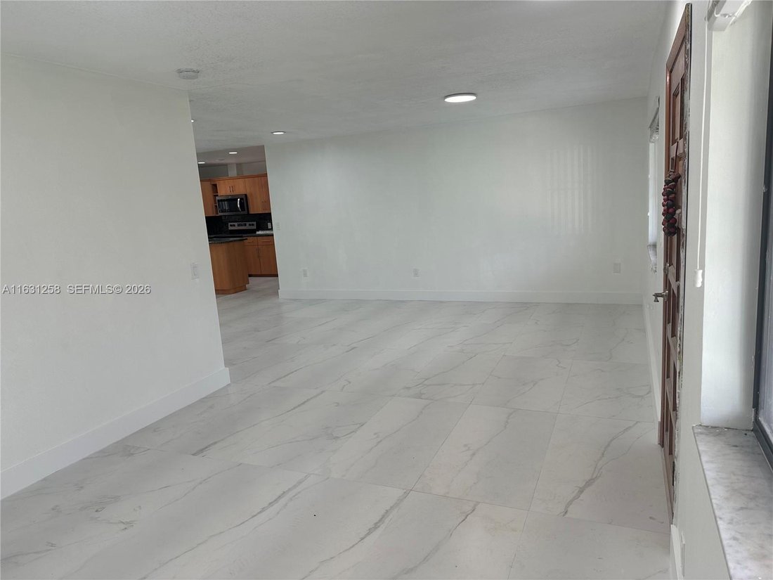 Haus in Hialeah, Florida, Vereinigte Staaten 5 - 16636366