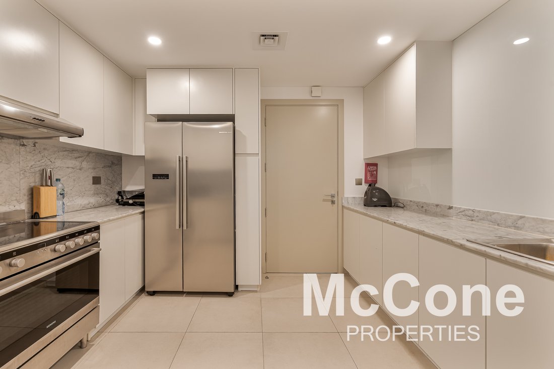 Apartment in Umm Suqeim, Dubai, United Arab Emirates 5 - 16958177