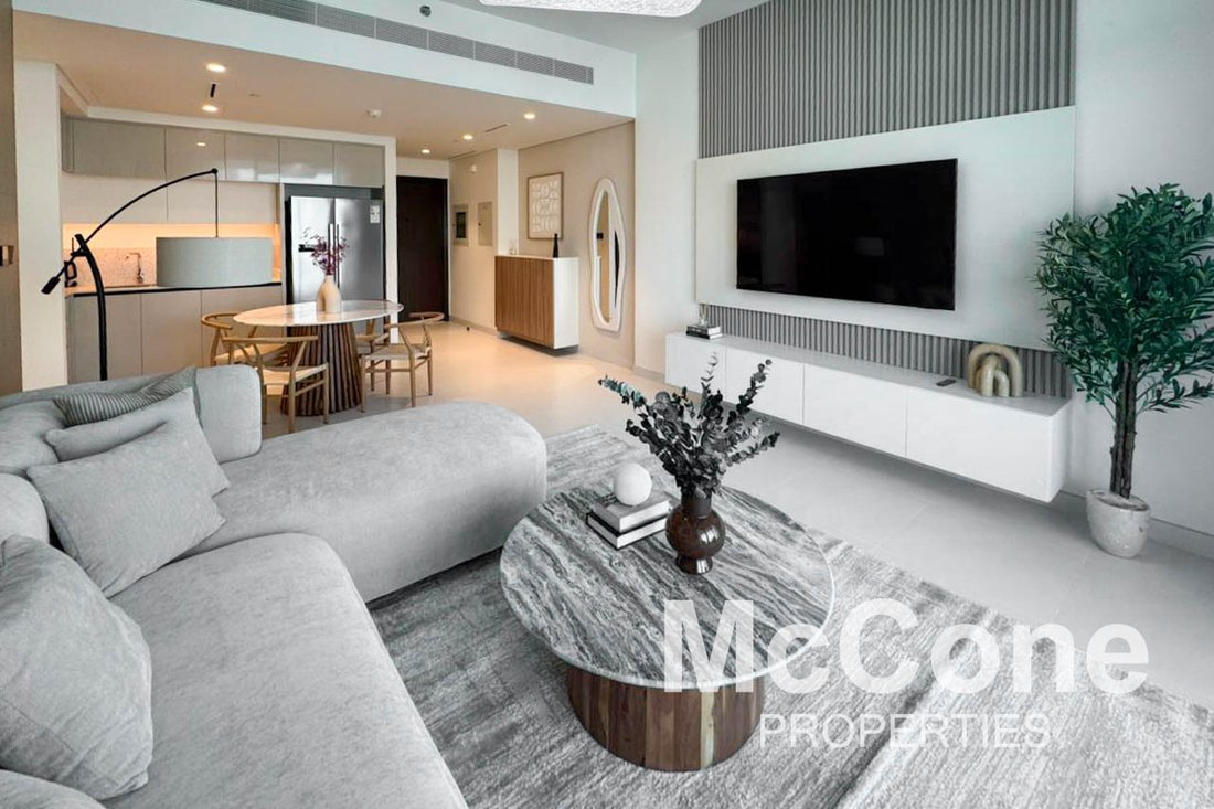 Apartment in Dubai Harbour, Dubai, United Arab Emirates 5 - 16958184