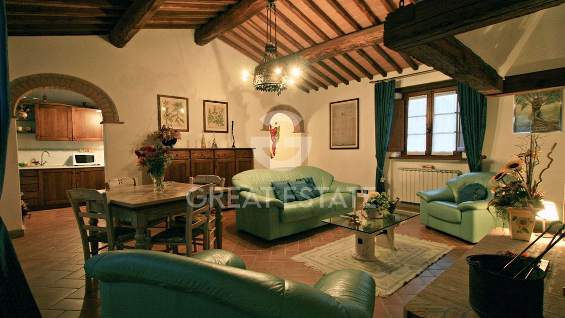Estate in Casole d'Elsa, Tuscany, Italy 2 - 16960273