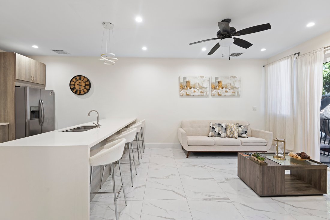 Condo in Nassau, Bahamas 1 - 16959046