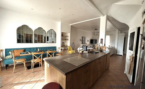 House in Pourrieres, Provence-Alpes-Côte d'Azur, France 1