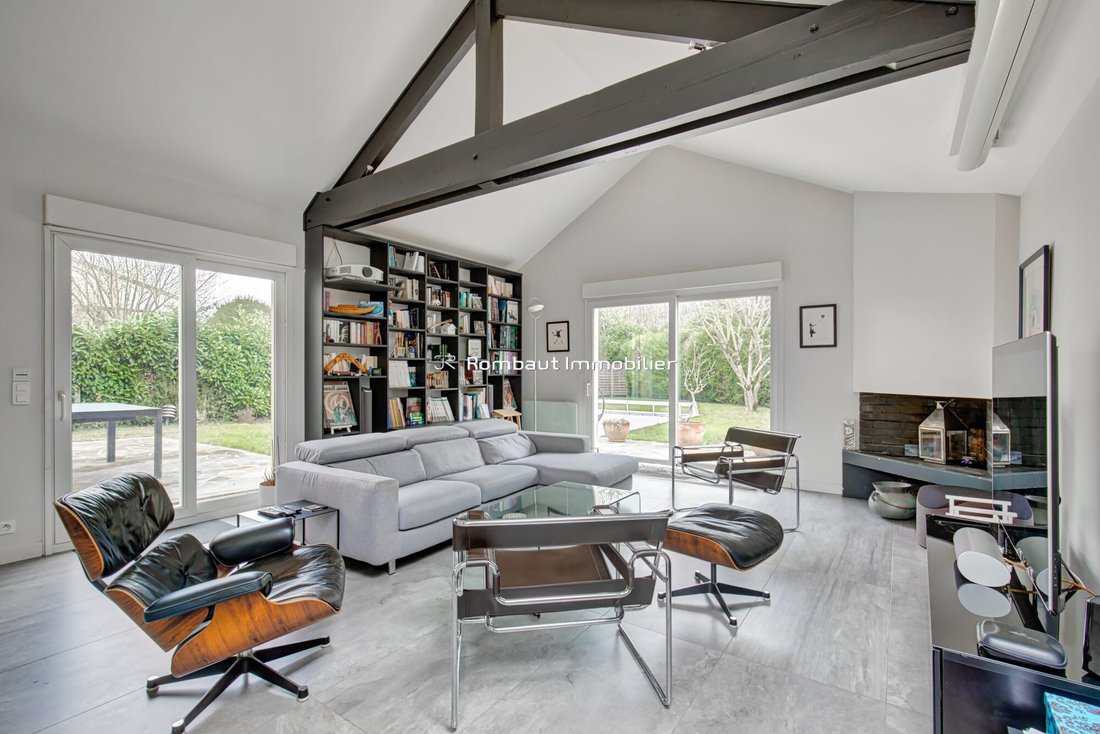 House in Bourg-La Feuillaume Nord, La Celle-Saint-Cloud, France 2 - 16648771