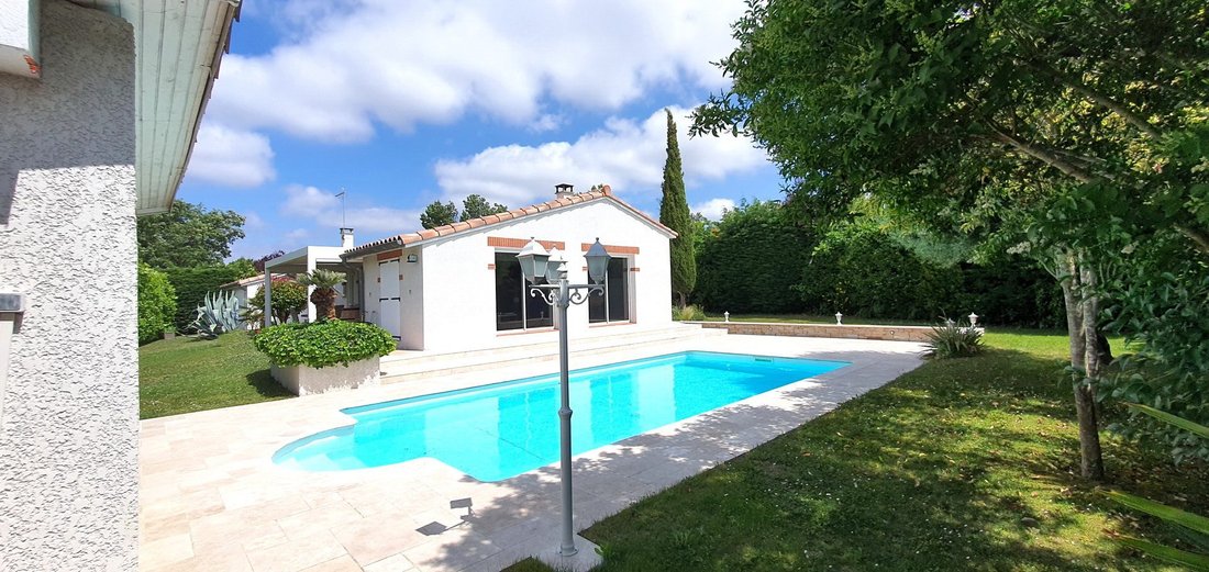 Villa in Labege, Occitania, France 1 - 16961351