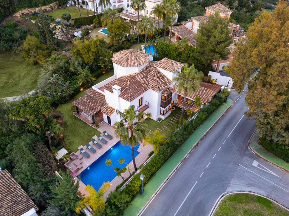 Villa in Benahavis, Andalusia, Spain 4 - 16961935