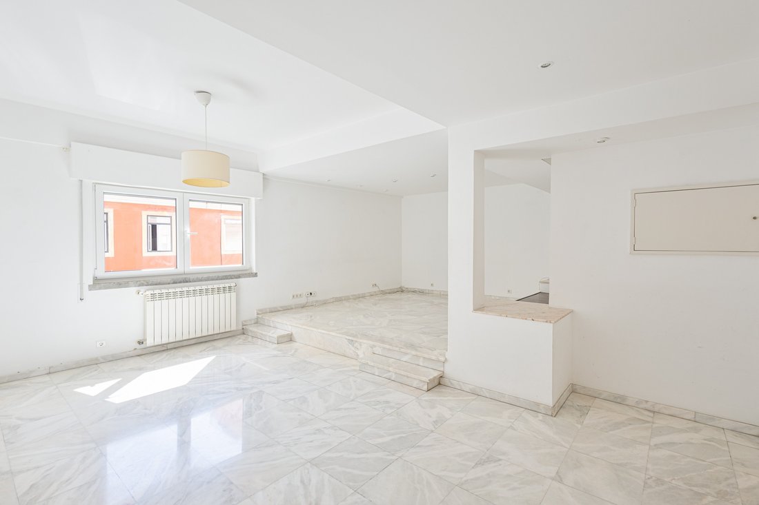 Apartment in Misericordia, Lisbon, Portugal 4 - 16961531
