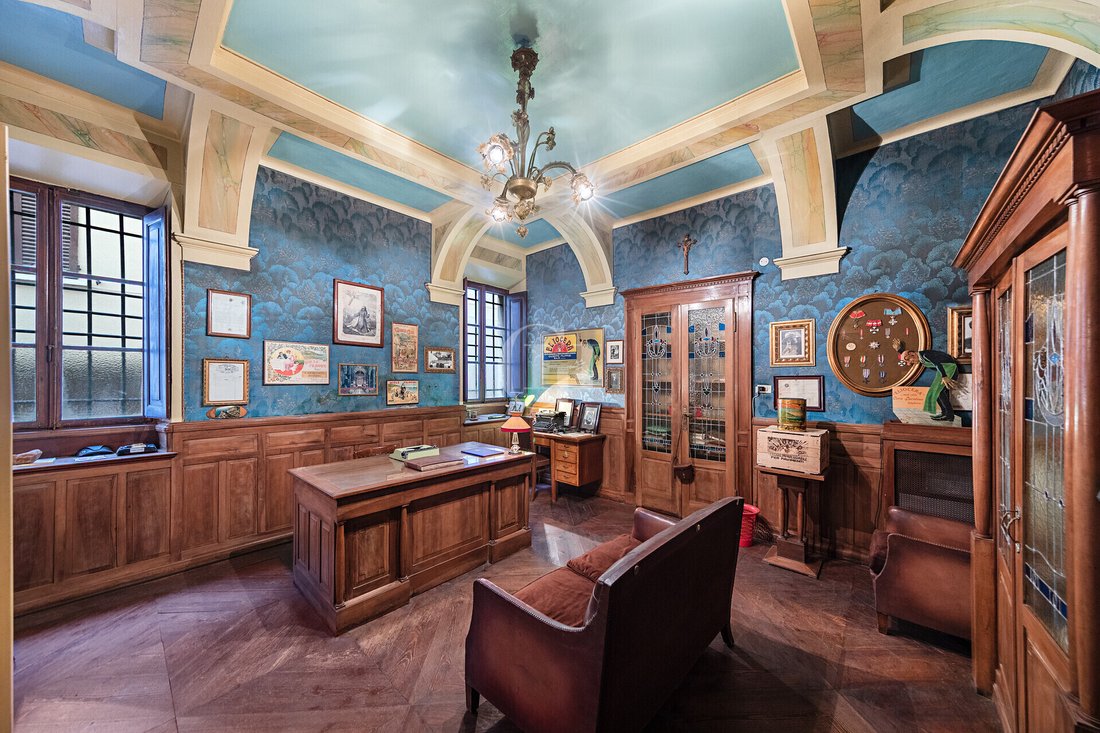 House in Salo, Lombardy, Italy 1 - 16961884
