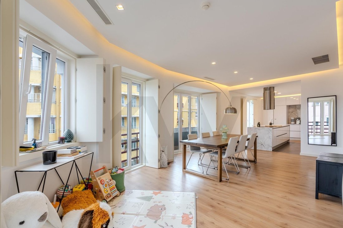 Apartment in Avenidas Novas, Lisbon, Portugal 2 - 16961885