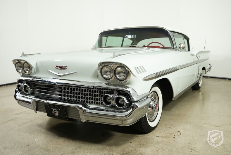 Coupe in Chatsworth, United States 4 - 16961904