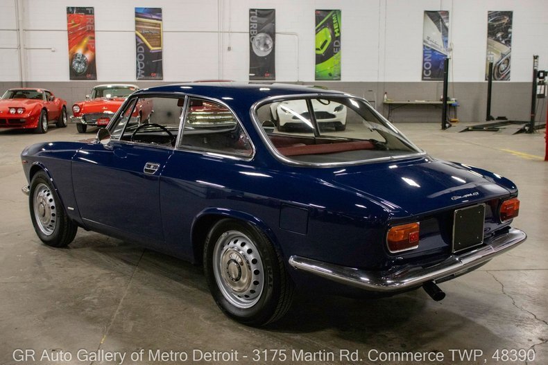"Italian Driving Pleasure" in Commerce Twp, United States 4 - 16961987