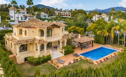 Villa in La Quinta, Benahavis, Andalusia 1