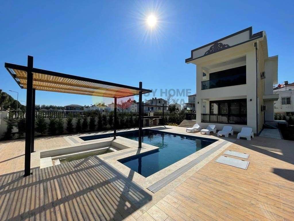 Villa in Antalya, Antalya, Turkey 2 - 16960099