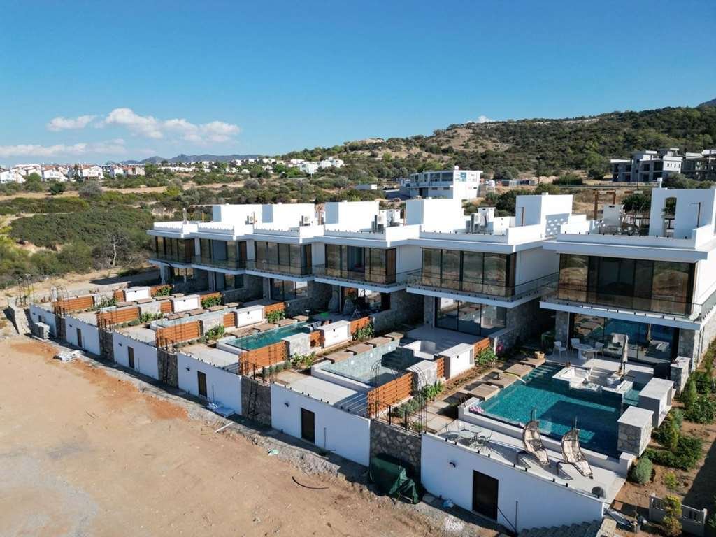 Villa in Girne (K.K.T.C.), Türkiye 3 - 16960082