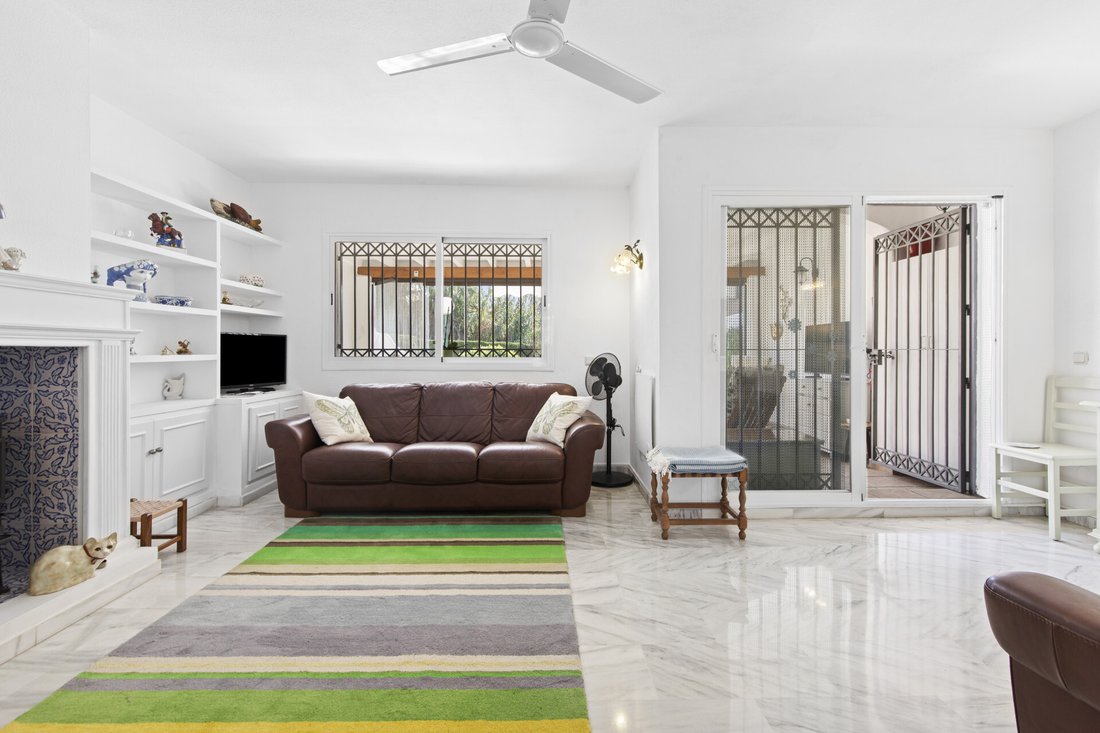 Townhouse in Estepona, Andalusia, Spain 2 - 16962266