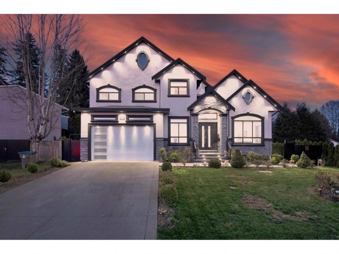 House in Surrey, British Columbia, Canada 1 - 16962281