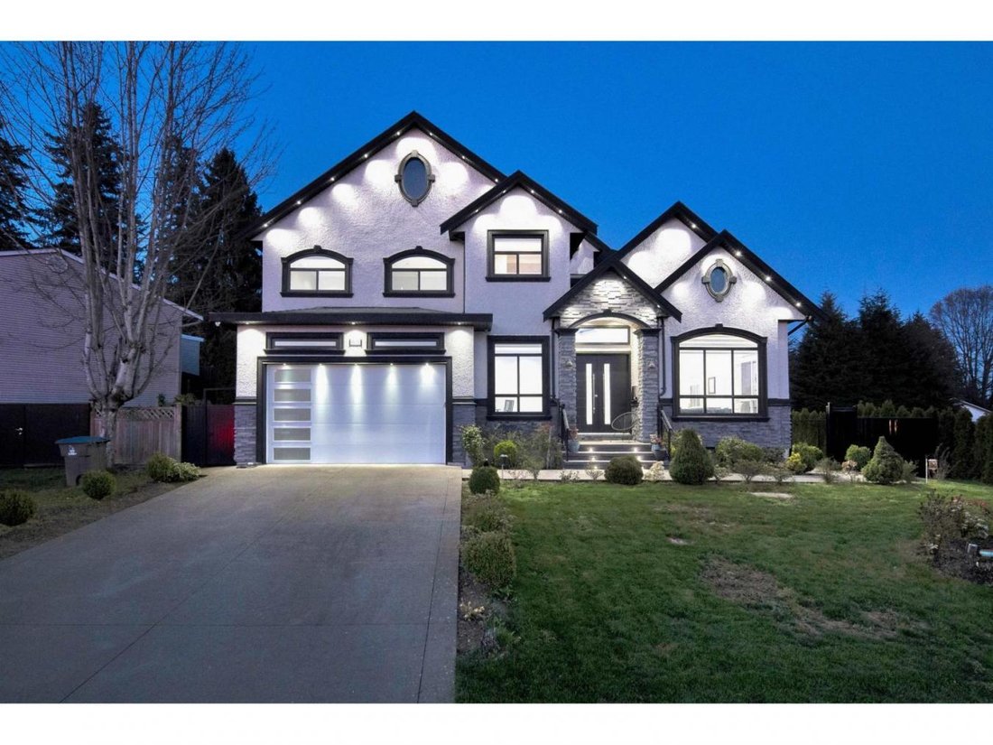 House in Surrey, British Columbia, Canada 3 - 16962281