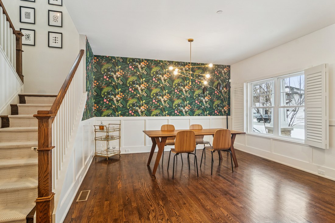 House in Mount Prospect, Illinois, United States 4 - 16943580