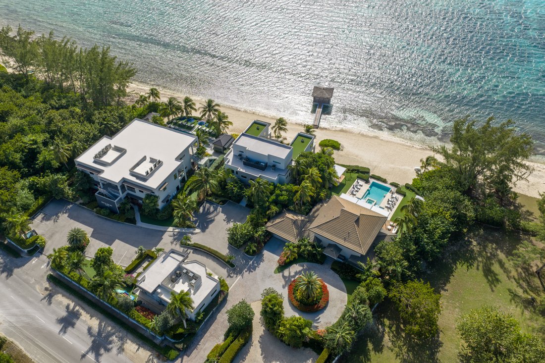 Estate in Bodden Town, Bodden Town, Cayman Islands 2 - 16744682