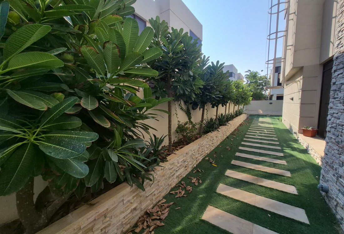 Villa in Damac Hills, Dubai, United Arab Emirates 5 - 16962826