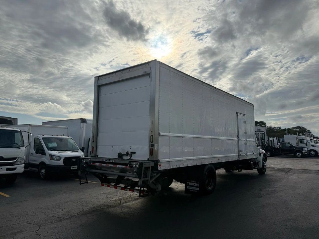 Pickup in Miami, FL, United States 4 - 16962666
