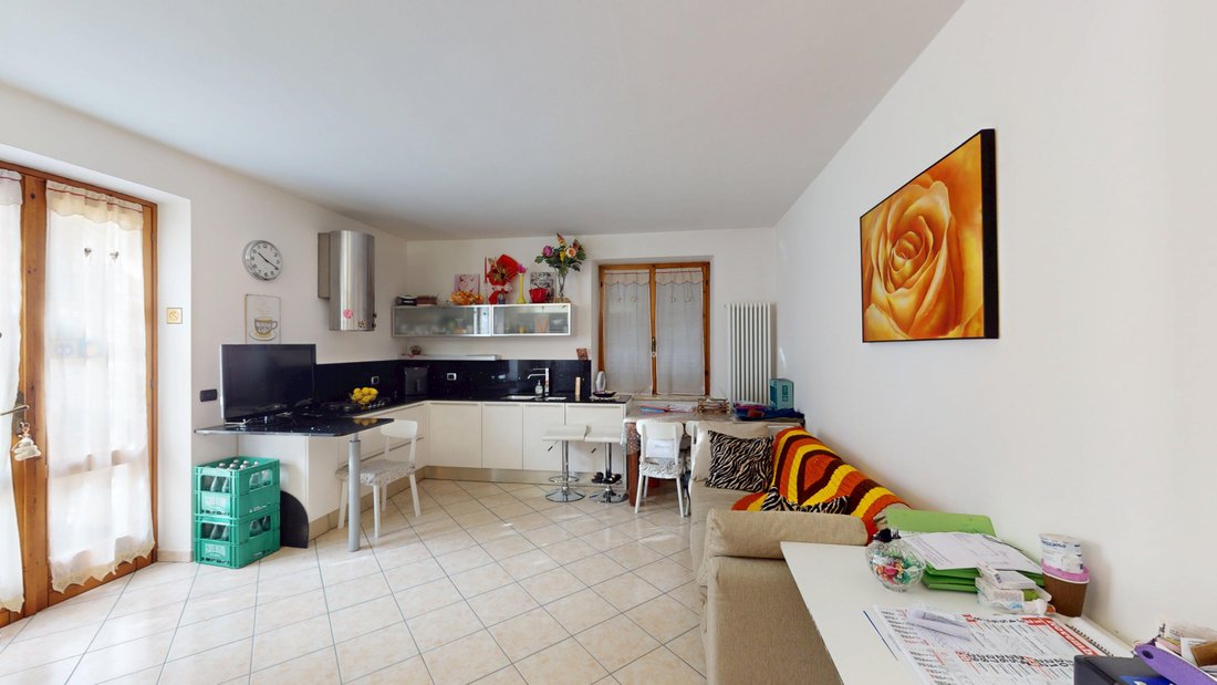 House in Monzambano, Lombardy, Italy 2 - 16962847