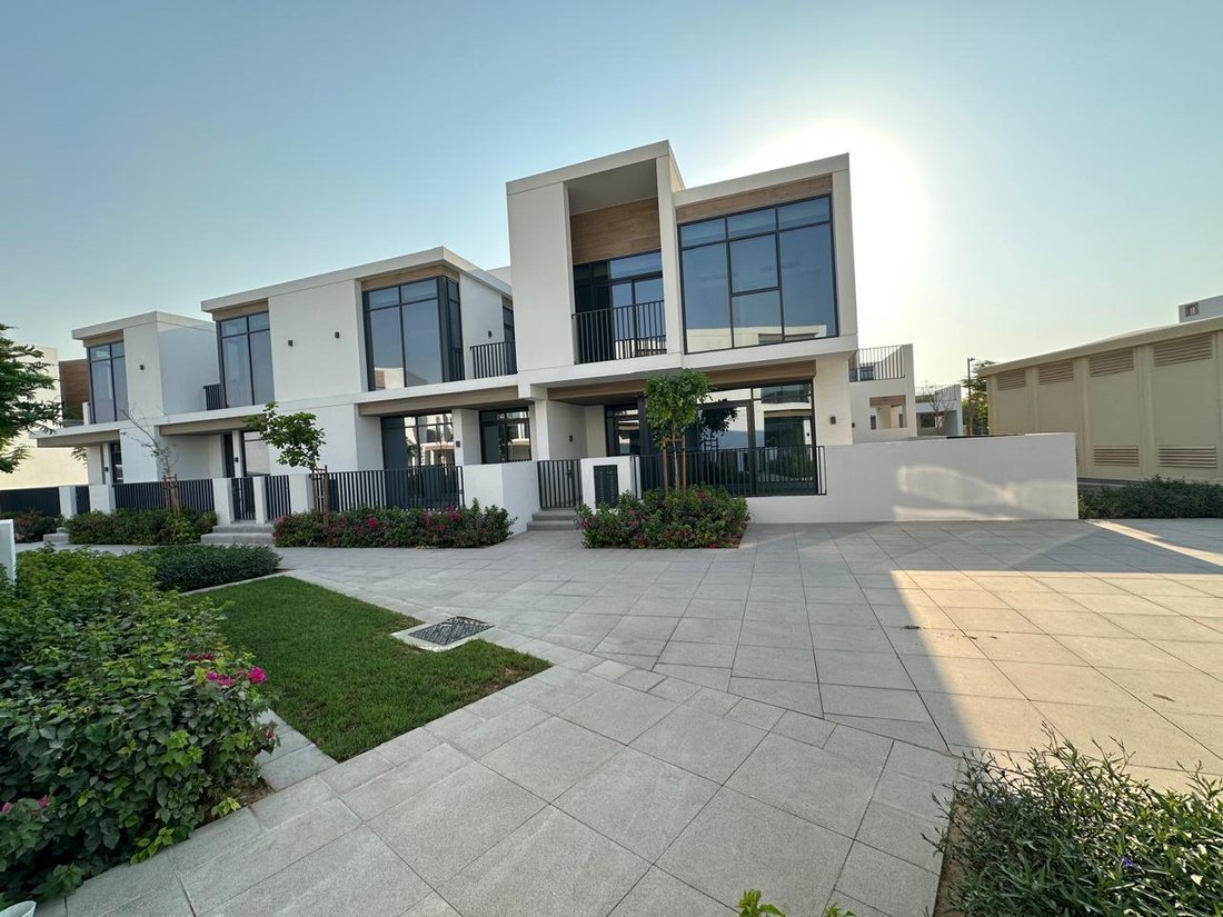 Townhouse in Wadi Al Safa 5, Wadi Al Safa, Dubai 1 - 16962854