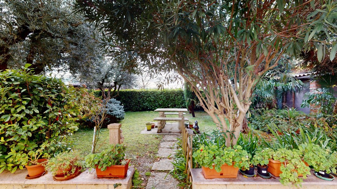 House in Monzambano, Lombardy, Italy 1 - 16962847