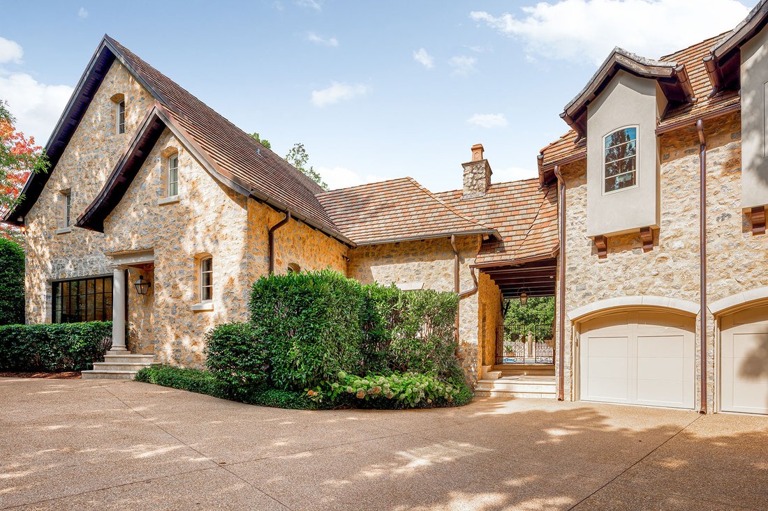 House in Charlotte, North Carolina, United States 4 - 16962875