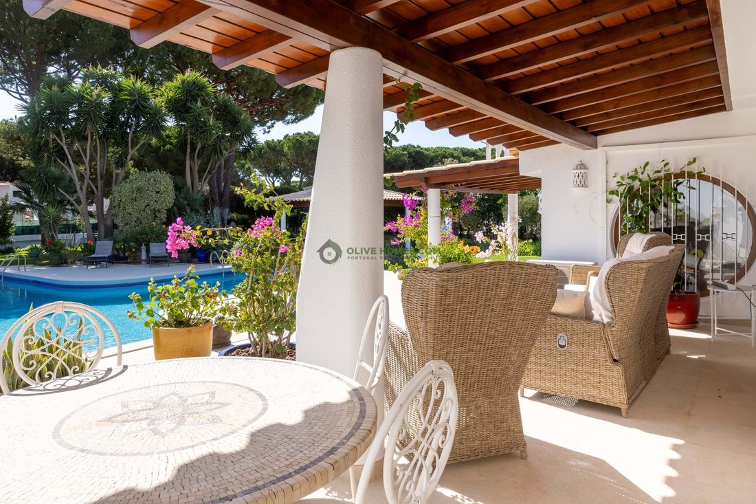 Villa in Olhos de Agua, Algarve, Portugal 2 - 16962889