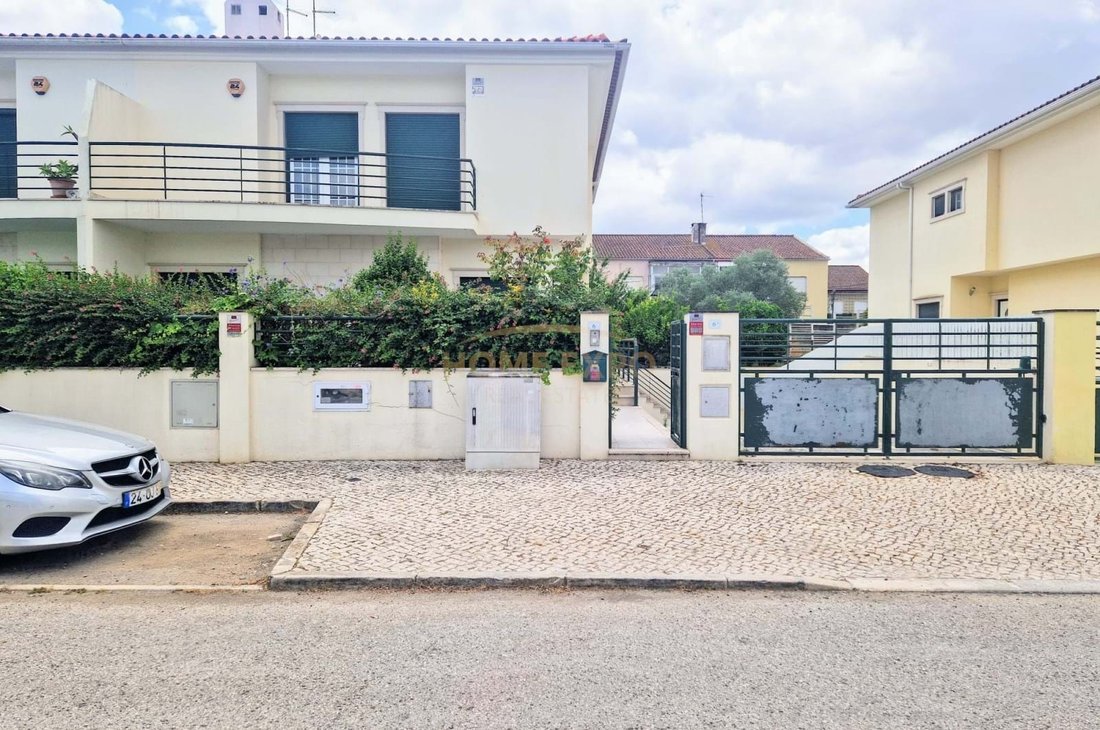 Villa à Vialonga, Lisbonne, Portugal 1 - 16962873
