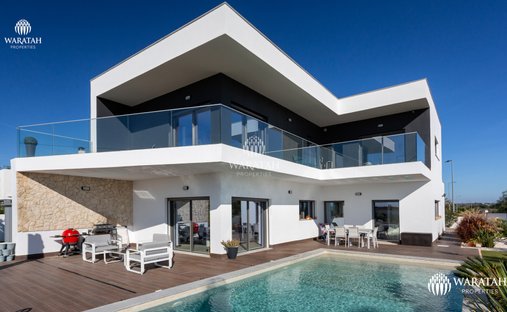 Villa in Alcantarilha, Algarve, Portugal 1