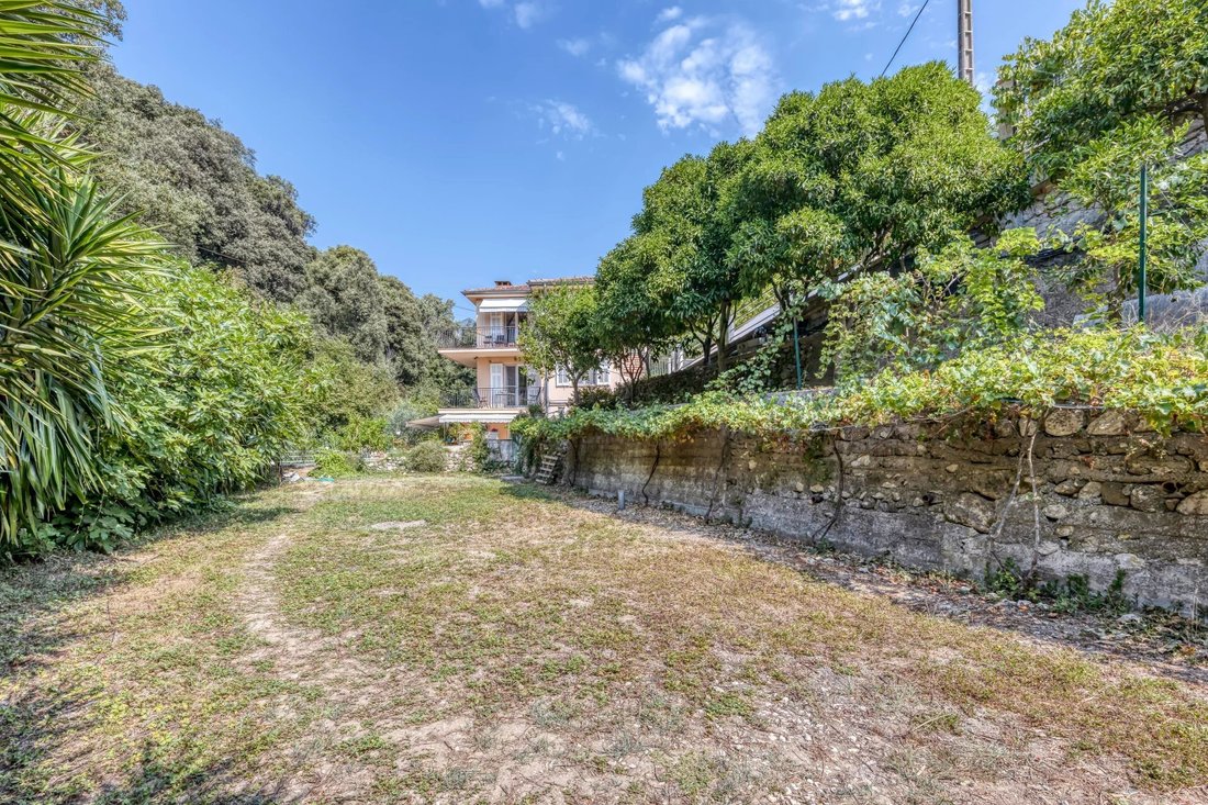 House in Menton, Provence-Alpes-Côte d'Azur, France 3 - 16963521