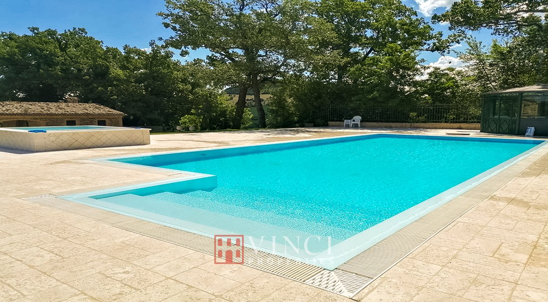 Country House in Caldarola, Marche, Italy 3 - 16964700