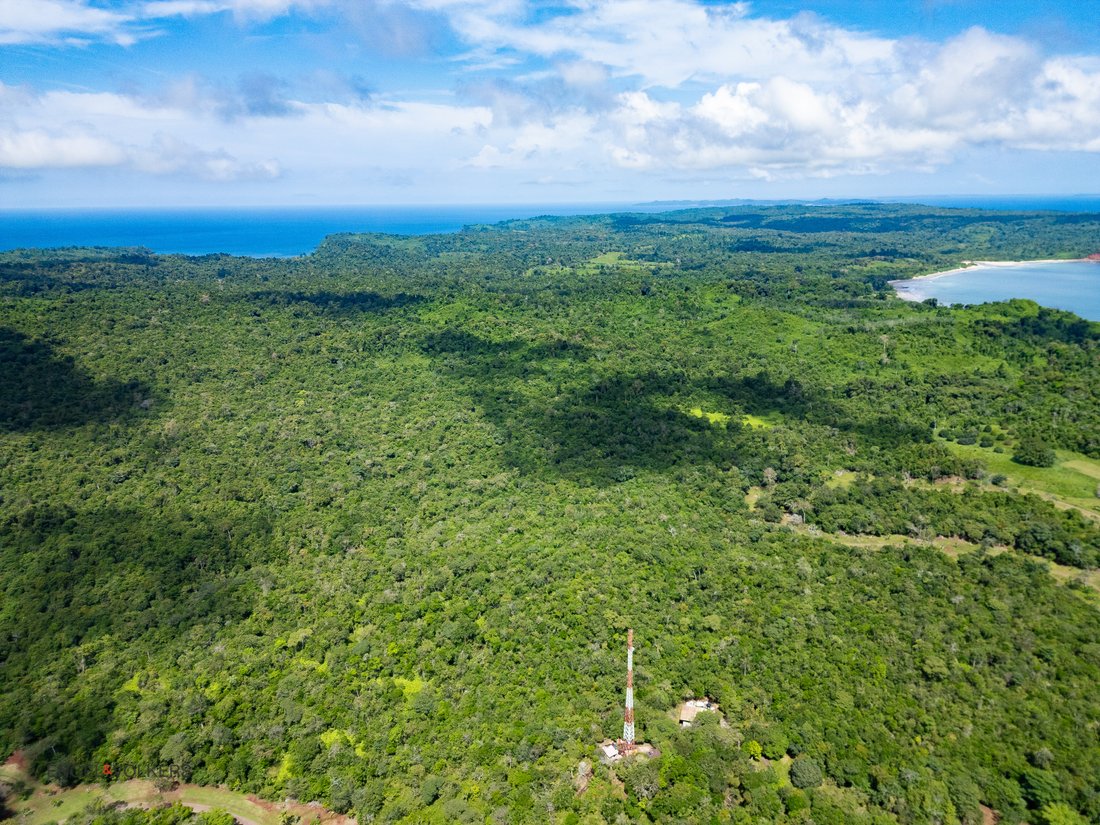 Own The Largest Private Island In The Americas – Panama main view