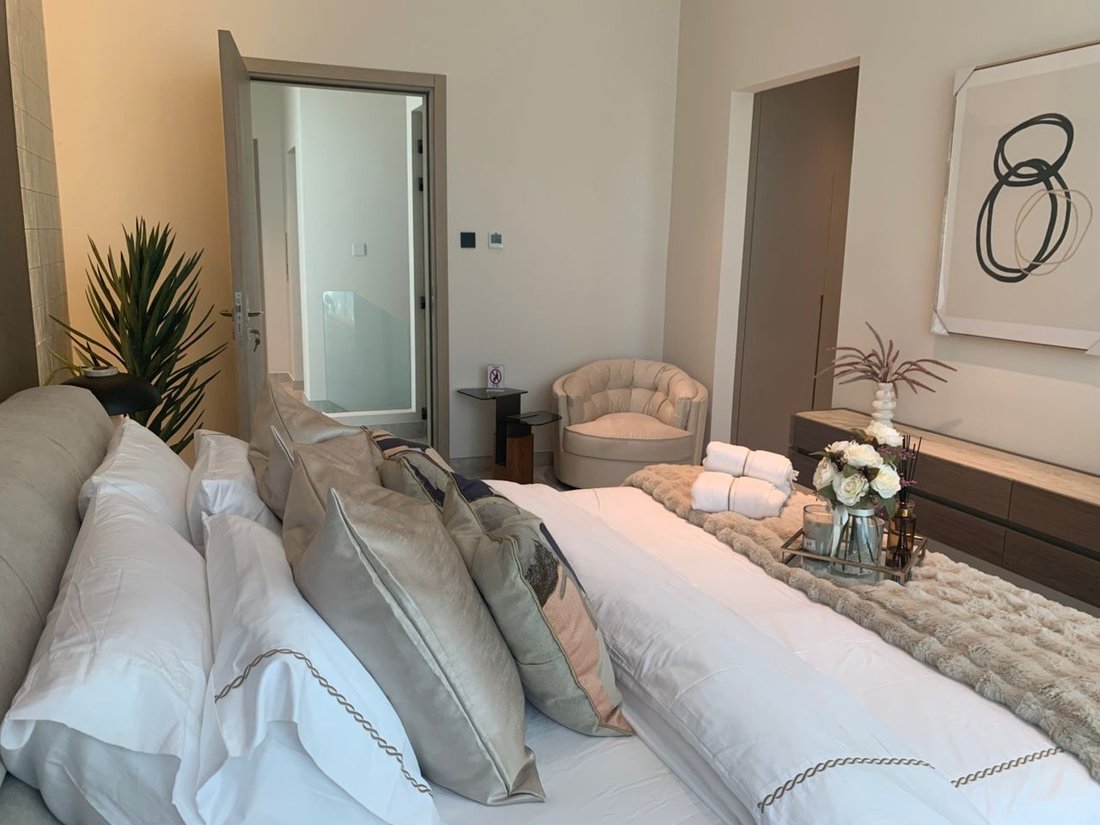 Townhouse in JVC / Jumeirah Village Circle, Dubai, United Arab Emirates 5 - 15944193