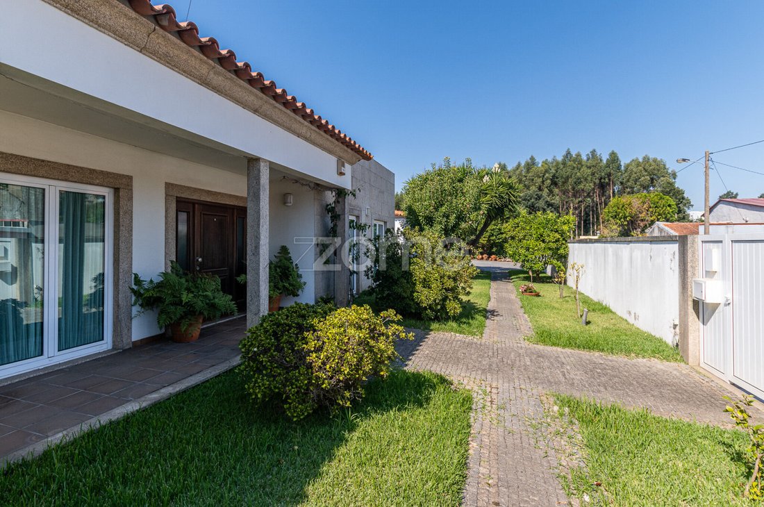House in Cidade da Maia, Porto District, Portugal 1 - 16967218