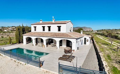 Country House in Benissa, Valencian Community, Spain 1