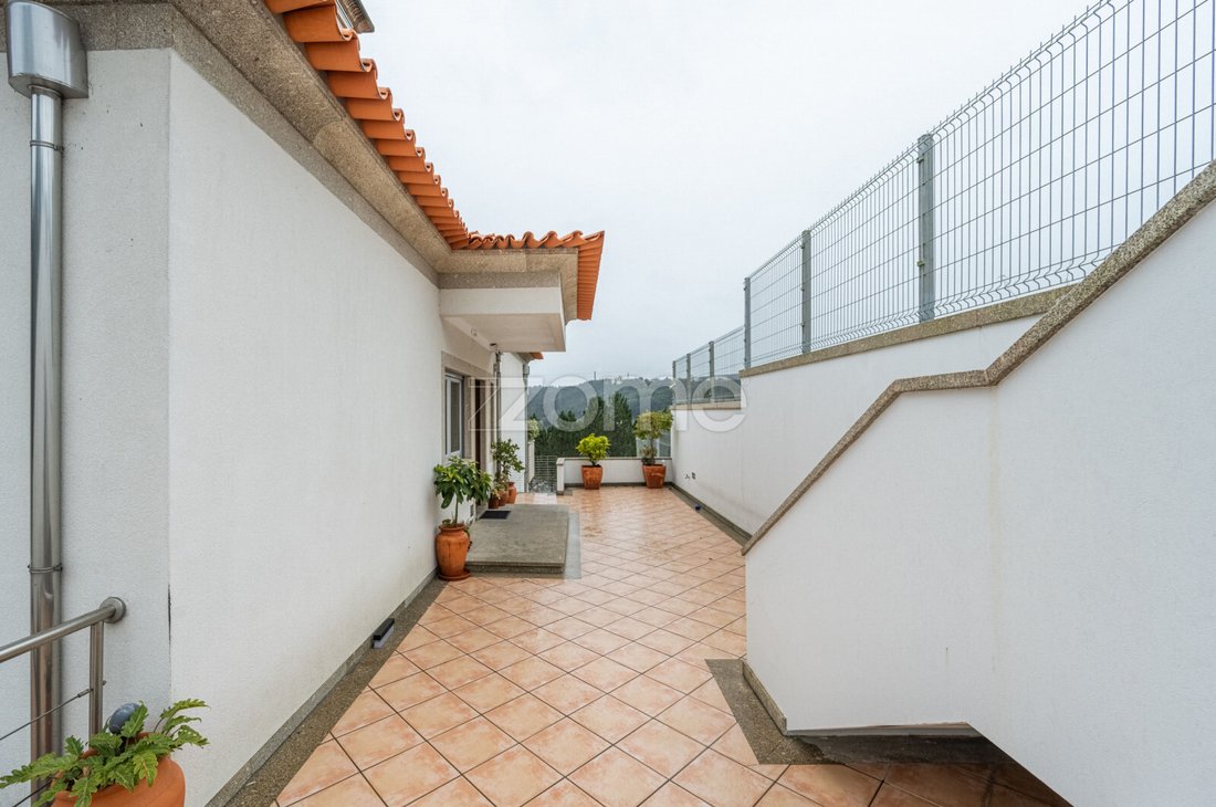 House in Gondomar (Sao Cosme), Valbom e Jovim, Porto District, Portugal 4 - 16967221
