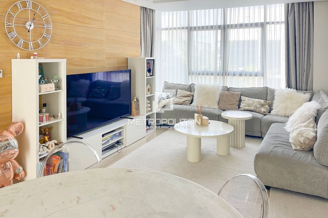 Townhouse in Damac Hills, Dubai, United Arab Emirates 1 - 16964794