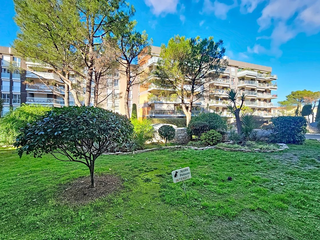 Appartamento a Nizza, Provenza-Alpi-Costa Azzurra, Francia 2 - 16964465