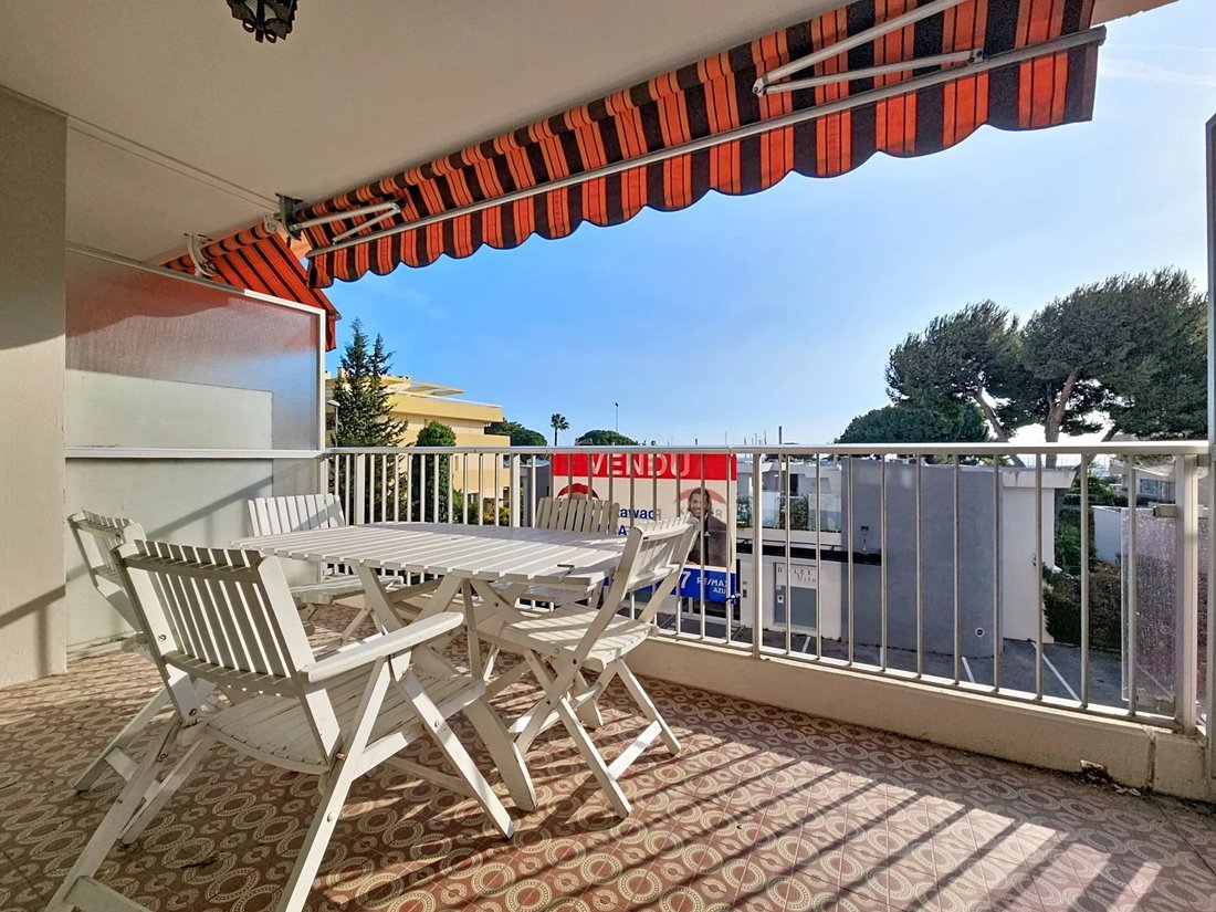 Apartment in Saint-Laurent-du-Var, Provence-Alpes-Côte d'Azur, France 2 - 16964460