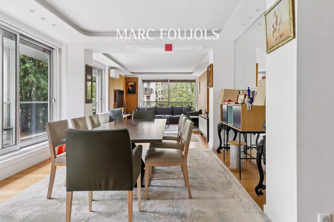 Apartment in Chaillot, Paris 16e Arrondissement, Paris 4 - 16964244