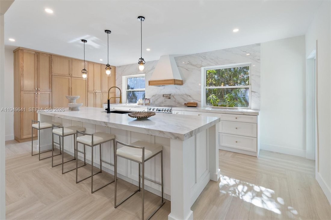 House in Miami, Florida, United States 4 - 16968057