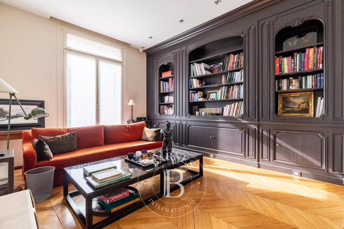 Apartment in Muette Nord, Paris 16e Arrondissement, Paris 5 - 16966550
